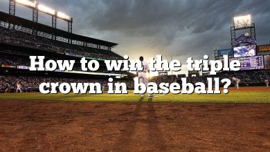 How to win the triple crown in baseball?