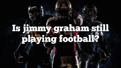 Is jimmy graham still playing football?