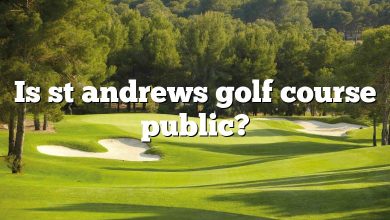 Is st andrews golf course public?