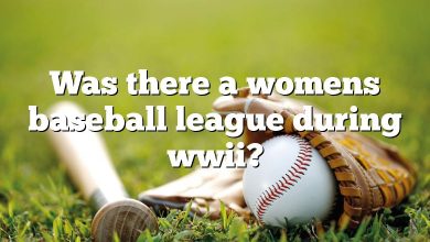 Was there a womens baseball league during wwii?