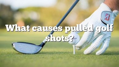 What causes pulled golf shots?