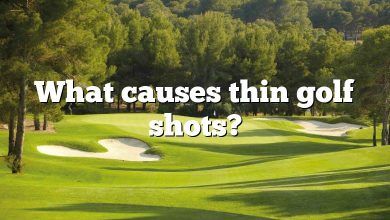 What causes thin golf shots?