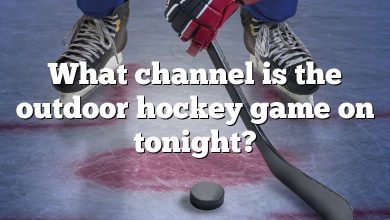 What channel is the outdoor hockey game on tonight?
