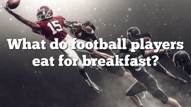 What do football players eat for breakfast?
