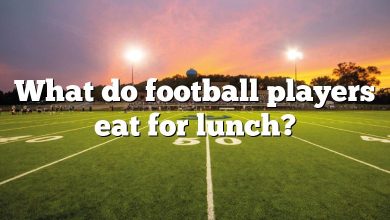 What do football players eat for lunch?