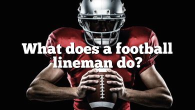 What does a football lineman do?