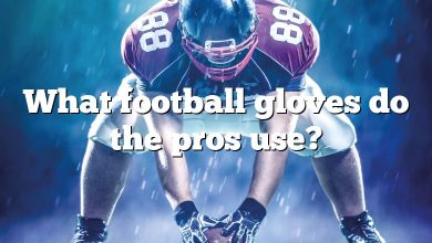 What football gloves do the pros use?