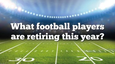 What football players are retiring this year?