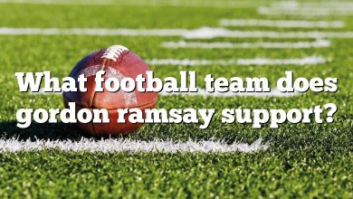 What football team does gordon ramsay support?