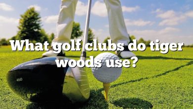 What golf clubs do tiger woods use?