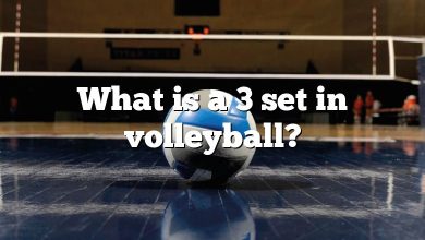 What is a 3 set in volleyball?