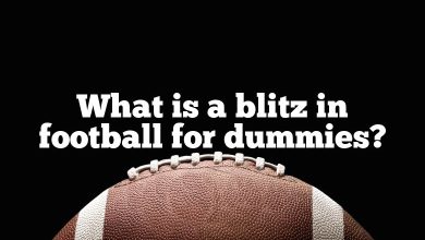 What is a blitz in football for dummies?