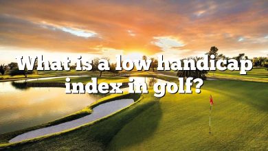 What is a low handicap index in golf?