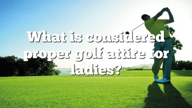 What is considered proper golf attire for ladies?