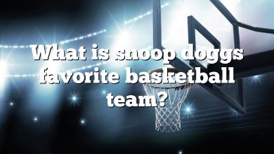 What is snoop doggs favorite basketball team?