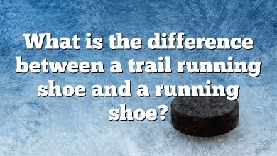 What is the difference between a trail running shoe and a running shoe?