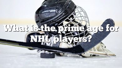 What is the prime age for NHL players?