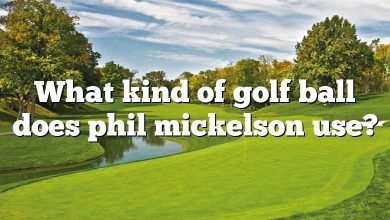 What kind of golf ball does phil mickelson use?