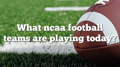 What ncaa football teams are playing today?