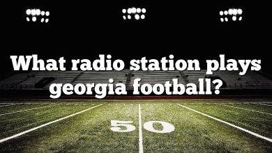 What radio station plays georgia football?
