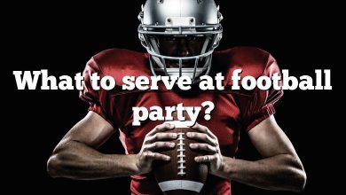 What to serve at football party?