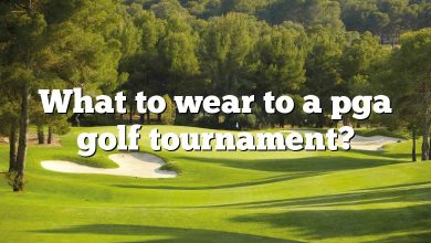 What to wear to a pga golf tournament?