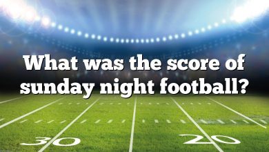 What was the score of sunday night football?