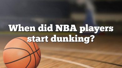 When did NBA players start dunking?
