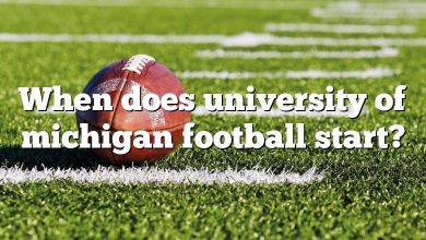 When does university of michigan football start?
