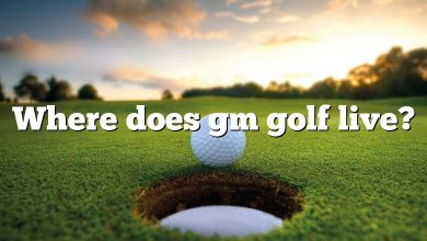 Where does gm golf live?