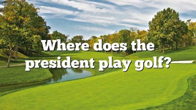 Where does the president play golf?