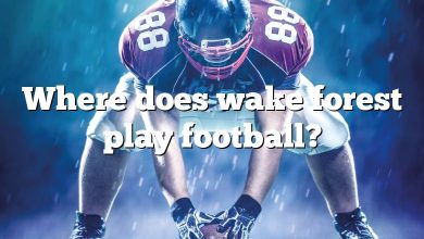 Where does wake forest play football?