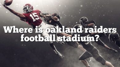 Where is oakland raiders football stadium?