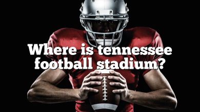 Where is tennessee football stadium?