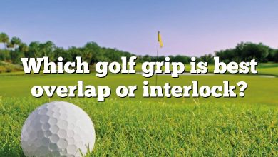 Which golf grip is best overlap or interlock?