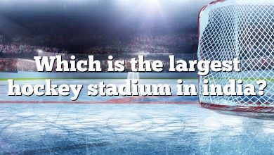 Which is the largest hockey stadium in india?