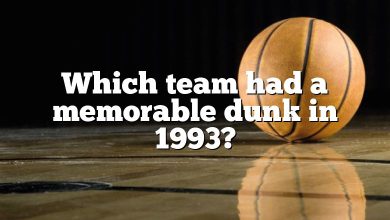 Which team had a memorable dunk in 1993?