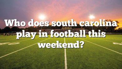 Who does south carolina play in football this weekend?