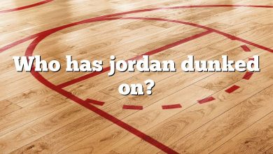 Who has jordan dunked on?
