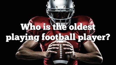 Who is the oldest playing football player?