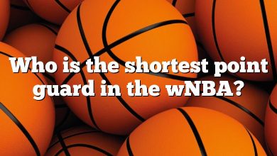 Who is the shortest point guard in the wNBA?