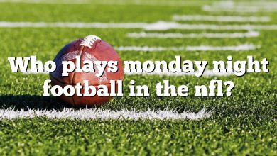 Who plays monday night football in the nfl?