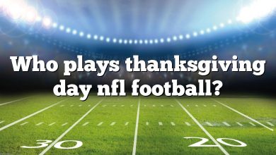 Who plays thanksgiving day nfl football?