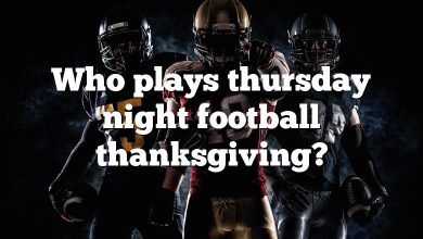 Who plays thursday night football thanksgiving?