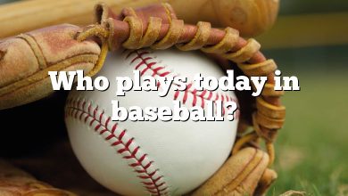 Who plays today in baseball?
