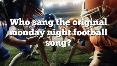 Who sang the original monday night football song?