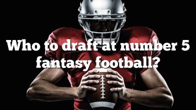 Who to draft at number 5 fantasy football?