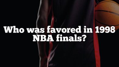 Who was favored in 1998 NBA finals?