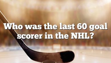Who was the last 60 goal scorer in the NHL?