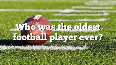 Who was the oldest football player ever?